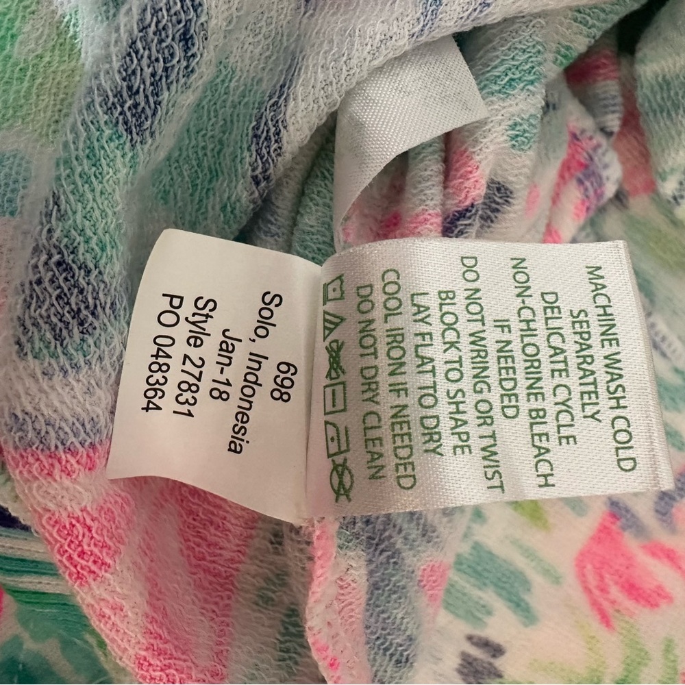 Lilly Pulitzer Fletcher Popover Pullover Sweatshirt “Salt in the Air" print - Picture 12 of 12